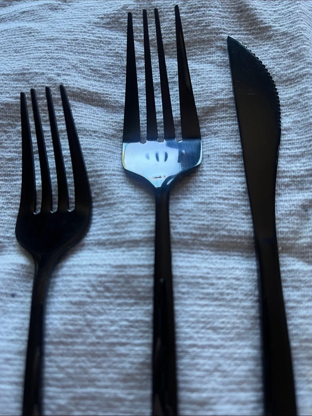 Mirrored Black 6-Piece Service Flatware Set - Sleek Modern Cutlery